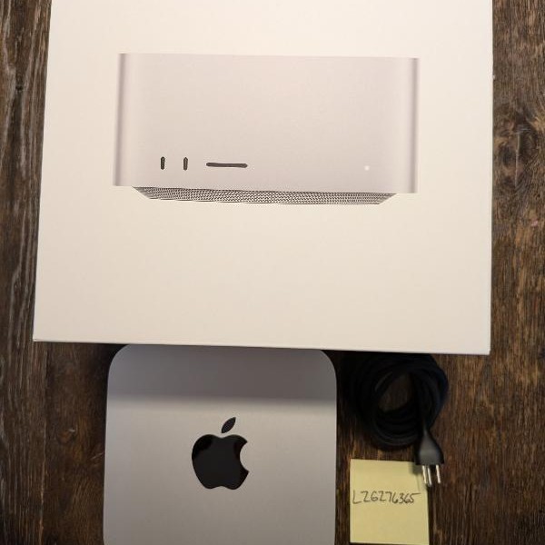 Mac Studio 2025 - 1 TB, 64 GB, Apple M4 Max 16-core