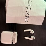 Used Apple AirPods (2nd Gen) - Lightning Case