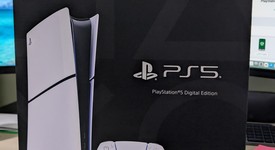 New
													PlayStation 5 Slim Digital Edition (2023) - White, 1 TB, photo 1 of 3