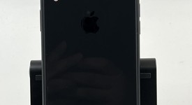 Mint
													Apple iPhone Xr - Unlocked, Black, 64 GB, A1984, photo 3 of 8