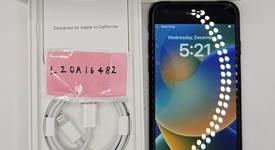 Mint
													Apple iPhone SE 3rd Gen 2022 - Unlocked, Midnight, 64 GB, A2595, photo 1 of 13