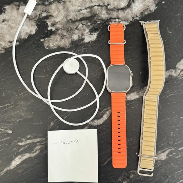 Apple Watch Ultra 2 49mm - Verizon, Natural, A2986