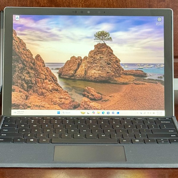 Microsoft Surface Pro 7 - 128 GB, Platinum, 8 GB, Intel Core i5