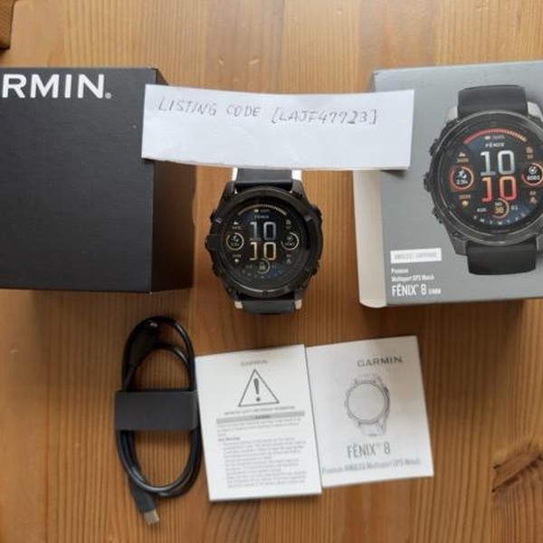 Garmin Fenix 8 Pro - Carbon Gray, AMOLED