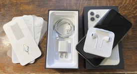 Good
													Apple iPhone 11 Pro - Sprint, Silver, 64 GB, A2160, photo 1 of 15