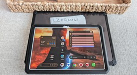 Good
													Google Pixel Tablet 11" - Wi-Fi, Porcelain, 128 GB, 8 GB, NO Dock, photo 3 of 11