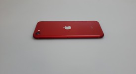 Fair
													Apple iPhone SE 3rd Gen 2022 - Unlocked, Red, 64 GB, A2595, photo 4 of 6