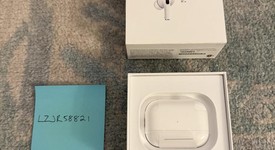 Used
													Apple AirPods Pro 2nd Gen - USB-C, photo 4 of 7