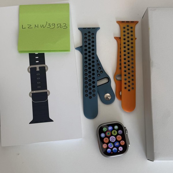 Apple Watch Ultra 2 49mm - Unlocked, Natural, A2986