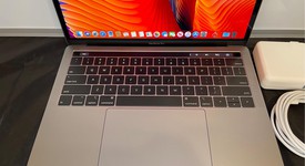 Mint
													MacBook Pro 2018 (With Touch Bar) - 13" - I5, Gray, 512 GB, 8 GB, photo 4 of 8