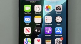 Mint
													Apple iPhone 16 Pro - Verizon, Black, 128 GB, A3083, photo 1 of 7