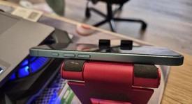 Good
													Apple iPhone 16 - Unlocked, Teal, 128 GB, A3081, photo 4 of 6