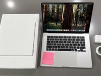 MacBook Air 2025 (M4) - 15"