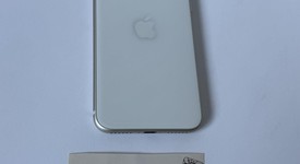 Good
													Apple iPhone SE 3rd Gen 2022 - Unlocked, Starlight, 64 GB, A2595, photo 3 of 8