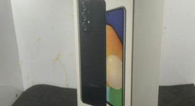 New
													Samsung Galaxy A52 5G - Unlocked, Black, 128 GB, 6 GB, photo 3 of 3