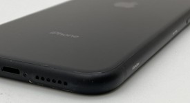 Fair
													Apple iPhone Xr - Unlocked, Black, 64 GB, A1984, photo 5 of 10