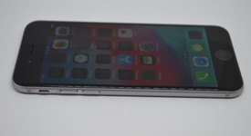 Mint
													Apple iPhone 6 - Unlocked, Gray, 128 GB, A1549, photo 4 of 9