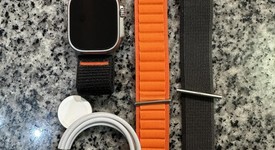 Good
													Apple Watch Ultra 49mm - Unlocked, Titanium, A2622, photo 2 of 10