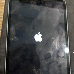Good Apple iPad Pro 11 inch 2nd Gen 2020 - Verizon, 128 GB, Silver, A2068