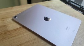 Mint
													Apple iPad Air 5th Gen - Wi-Fi, Gray, 256 GB, A2588, photo 4 of 5