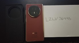 Mint
													Honor Magic V5 - Unlocked Non-US, Brown, 512 GB, 16 GB, photo 2 of 10