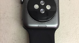 Good
													Apple Watch Series 3 42mm - Gray, A1859, Aluminum - GPS, photo 4 of 5