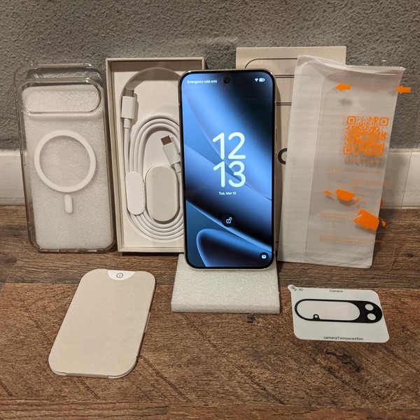 Google Pixel 10 Pro XL - Unlocked, 512 GB, Porcelain, GUL82