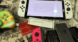 Good
													Nintendo Switch - OLED - White, 64 GB, photo 1 of 11