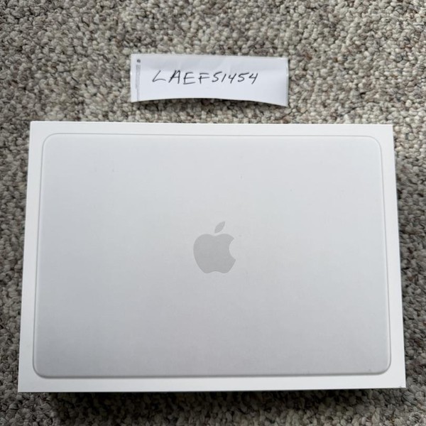 MacBook Neo 2026 - 256 GB, Silver, 8 GB, Apple A18 Pro