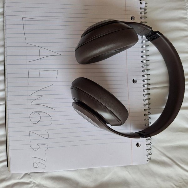 Beats Studio Pro - Brown