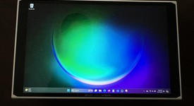 Mint
													ONEXPLAYER 2 Pro - Wi-Fi, Ryzen 7, White, 2 TB, 32 GB, photo 3 of 7