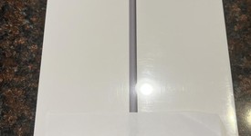 New
													Apple iPad 9th Gen - Wi-Fi, Gray, 64 GB, A2602, photo 1 of 3