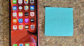 Good
													Apple iPhone Xr - AT&T, Red, 64 GB, A1984, photo 2 of 8