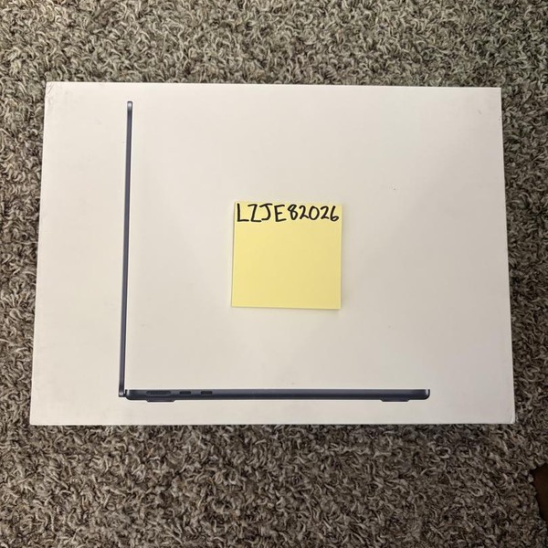 MacBook Air 2025 (M4) - 13 inch - 256 GB, Midnight, 16 GB, Apple M4