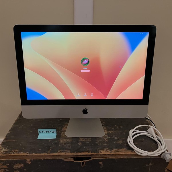 iMac 2017 21.5 inch Retina 4K - 512 GB, 16 GB, Intel Core i7