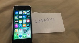 Good
													Apple iPhone 5C - Unlocked, White, 16 GB, A1532, GSM, photo 2 of 2