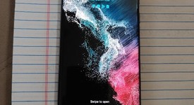 Good
													Samsung Galaxy S22 Ultra - Verizon, Black, 256 GB, 12 GB, SM-S908U, photo 1 of 9