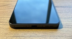 Mint
													OnePlus 13R - Unlocked, Nebula Noir, 256 GB, 12 GB, photo 5 of 8