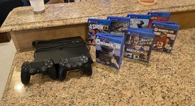 Good
													PlayStation 4 Slim - Black, 1 TB, photo 2 of 13
