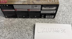 Mint
													Nintendo Switch Lite - Gold, Hyrule Edition, photo 3 of 9