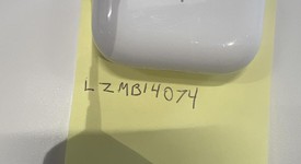 Used
													Apple AirPods Pro 2 - USB-C, photo 2 of 3