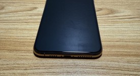 Fair
													Apple iPhone 11 Pro Max - Unlocked, Gold, 64 GB, A2161, photo 2 of 7