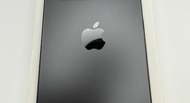 Mint
													Apple iPhone 15 Pro - Unlocked, Black, 128 GB, A2848, photo 4 of 12