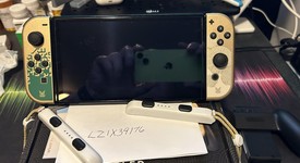 Good
													Nintendo Switch - OLED - White, 64 GB, The Legend of Zelda: Tears of the Kingdom Edition, photo 1 of 5