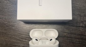 Used
													Apple AirPods Pro 2 - Lightning, photo 1 of 13