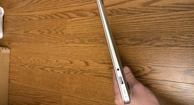 Good
													MacBook Air 2017 - 13" - I5, Silver, 128 GB, 8 GB, photo 3 of 9