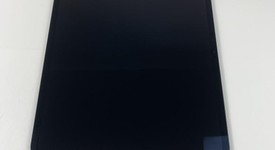 Mint
													Apple iPad Pro 13" (M4) 2024 - Unlocked, Black, 512 GB, 8 GB, A2926, Standard Glass, photo 2 of 7