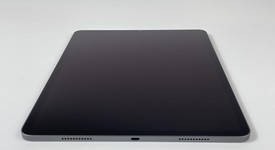 Good
													Apple iPad Pro 12.9" 5th Gen 2021 - Unlocked, Silver, 1 TB, photo 4 of 7