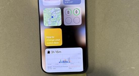 Mint
													Apple iPhone 16 Pro - Unlocked, Desert, 128 GB, A3083, photo 2 of 7