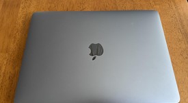 Mint
													MacBook Pro 2017 (No Touch Bar) - 13" - I7, Gray, 512 GB, 16 GB, photo 1 of 6